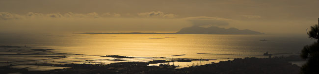 Erice Mare, Italy - GPS 38.032615, 12.563878 - Panasonic GH4 + Panasonic Lumix G Vario 12-35mm/2,8 OIS - 200mm - 1/2500 - f/8.0 - ISO200