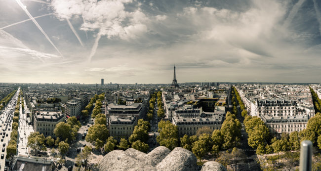 Arc De Triomphe, France - GPS 48.873842, 2.294968 - Sony A7III + SONY FE 24-105mm, F4 G OSS - 24mm - 1/320 - f/7.1 - ISO100