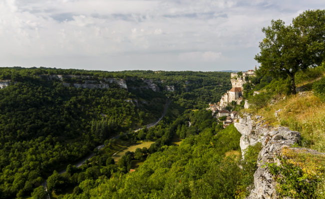 Gouaux-de-Larboust, France - GPS 44.804083, 1.621825 - Canon EOS 7D + Tokina AF 11-16mm f/2.8 AT-X Pro DX -  - 1/80 - f/8.0 - ISO100