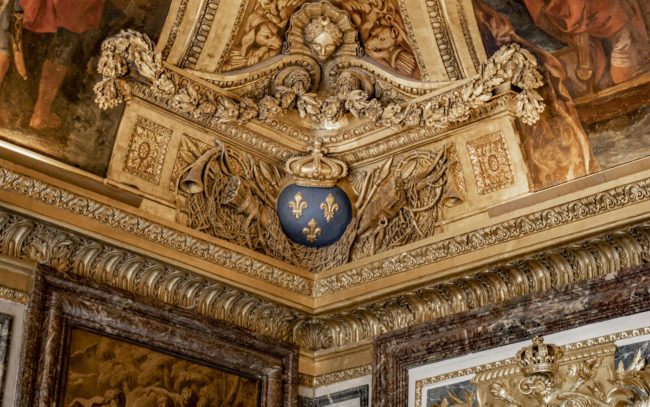 Versailles, France - GPS 48.804832, 2.120437 - Sony A7III + SONY FE 24-105mm, F4 G OSS - 95mm - 1/60 - f/4.0 - ISO3200