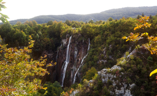 Plitvica Seen, Croatia - GPS 44.882305, 15.618407 - SONY DSC-RX100 + 28-100mm F1.8-4.9 - 60mm - 1/80 - f/8.0 - ISO80