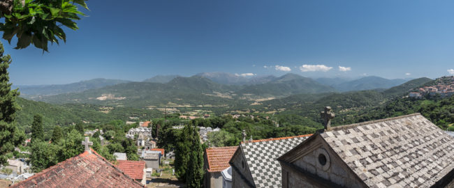 Sartène, France - GPS 41.618392, 8.962123 - Panasonic GH4 + Panasonic Lumix G Vario 12-35mm/2,8 OIS - 24mm - 1/160 - f/8.0 - ISO200