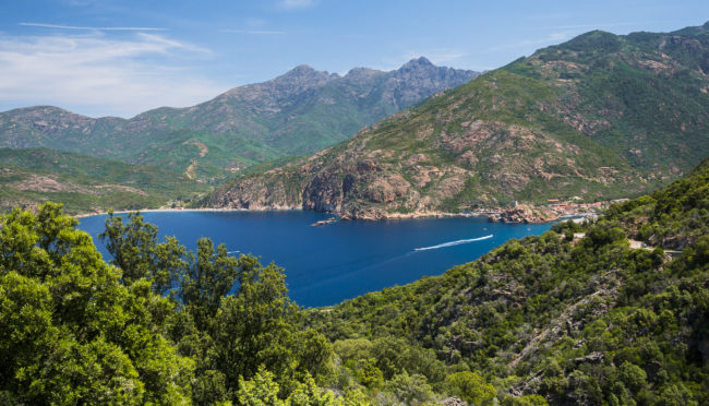 Guaita, France - GPS 42.256423, 8.670173 - Panasonic GH4 + Panasonic Lumix G Vario 12-35mm/2,8 OIS - 34mm - 1/800 - f/2.8 - ISO200