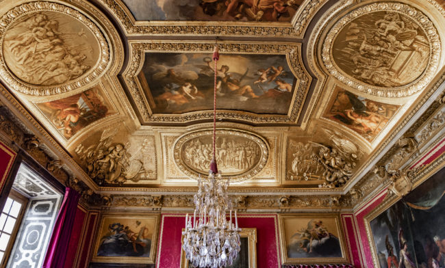 Château de Versailles, France - GPS 48.804832, 2.120437 - Sony A7III + SONY FE 24-105mm, F4 G OSS - 24mm - 1/60 - f/4.0 - ISO3200