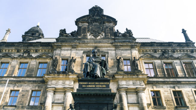 Dresden, Germany - GPS 51.053350, 13.739047 - Canon EOS 7D + Sigma 17-50mm, F2.8 EX DC OS HSM -  - 1/30 - f/5.6 - ISO100