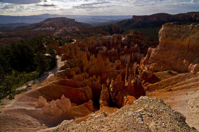 Bryce Canyon, United States - GPS 37.622517, -112.165862 - Canon EOS 7D + Tokina AF 11-16mm f/2.8 AT-X Pro DX -  - 1/160 - f/6.3 - ISO100