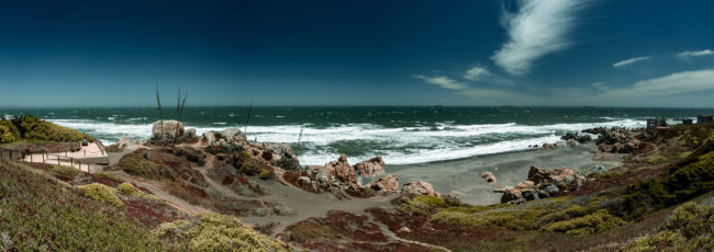 Rocas de Santo Domingo, Chile - GPS -33.631388, -71.634167 - Sony A7III + SONY FE 24-105mm, F4 G OSS - 24mm - 1/1000 - f/4.0 - ISO250
