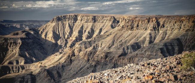 Fish River Canyon, Namibia - GPS -27.643483, 17.616775 - Sony A6500 + SONY E 18-105 mm,  F4 G OSS PZ - 103mm - 1/160 - f/4.0 - ISO100