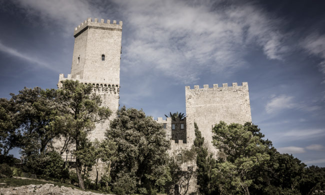 Erice, Italy - GPS 38.035502, 12.590298 - SONY DSC-RX100 + 28-100mm F1.8-4.9 - 28mm - 1/320 - f/8.0 - ISO80
