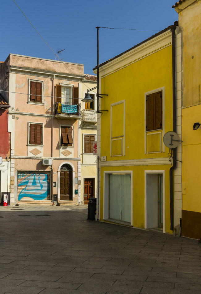 Olbia Marittima, Italy - GPS 40.922055, 9.501703 - Canon EOS 1100D + Tamron AF 17-50mm 2,8 XR Di II LD ASL -  - 1/125 - f/8.0 - ISO100