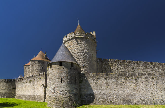 Gouaux-de-Larboust, France - GPS 43.207450, 2.366173 - Canon EOS 7D + Tokina AF 11-16mm f/2.8 AT-X Pro DX -  - 1/100 - f/8.0 - ISO100