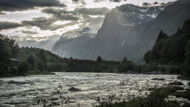 Musgjerd, Norway - GPS 62.617673, 8.902987 - Panasonic GH4 + Panasonic Lumix G X VARIO 35-100mm f/2.8 Power OIS - 70mm - 1/100 - f/4.5 - ISO100