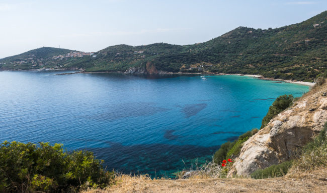 Cargèse, France - GPS 42.127168, 8.619212 - Panasonic GH4 + Panasonic Lumix G Vario 12-35mm/2,8 OIS - 30mm - 1/200 - f/8.0 - ISO200
