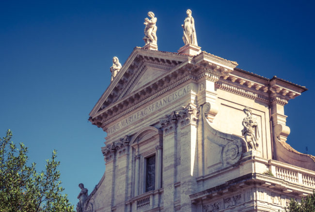 Campitelli, Italy - GPS 41.891143, 12.488312 - Panasonic GH4 + Panasonic Lumix G Vario 12-35mm/2,8 OIS - 60mm - 1/125 - f/8.0 - ISO200