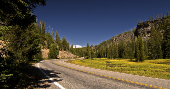 Canyon Junction, United States - GPS 44.712427, -110.735622 - Canon EOS 7D + Tokina AF 11-16mm f/2.8 AT-X Pro DX -  - 0/1 - f/8.0 - ISO100