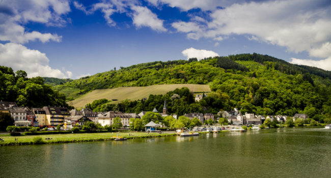 Traben-Trarbach, Germany - GPS 49.949830, 7.116203 - Canon EOS 7D + Sigma 17-50mm, F2.8 EX DC OS HSM -  - 1/60 - f/8.0 - ISO100