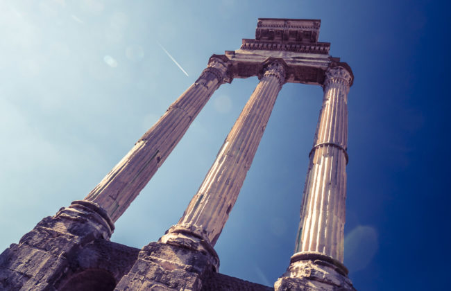 Campitelli, Italy - GPS 41.891675, 12.485902 - Panasonic GH4 + Panasonic Lumix G Vario 12-35mm/2,8 OIS - 24mm - 1/100 - f/9.0 - ISO200