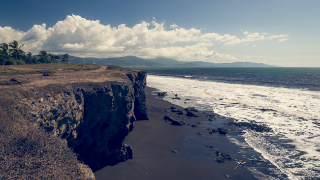 Bajamar, Costa Rica - GPS 9.834212, -84.675198 - Panasonic Lumix GX8 + Panasonic Lumix G Vario 12-35mm/2,8 OIS - 24mm - 1/320 - f/8.0 - ISO200