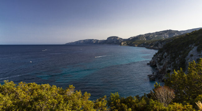 Cala Gonone, Italy - GPS 40.256907, 9.625613 - Canon EOS 7D + Tokina AF 11-16mm f/2.8 AT-X Pro DX -  - 1/60 - f/8.0 - ISO100