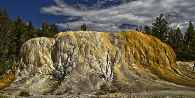 Mammoth, United States - GPS 44.971113, -110.703157 - Canon EOS 7D + Sigma AF 24-70mm f/2.8 EX DG macro -  - 0/1 - f/8.0 - ISO100