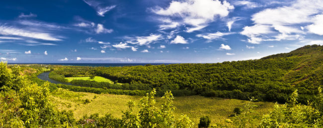 Wailua, United States - GPS 22.046675, -159.354173 - Canon EOS 7D + Tokina AF 11-16mm f/2.8 AT-X Pro DX -  - 1/100 - f/8.0 - ISO100