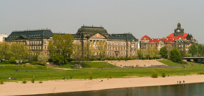 Dresden, Germany - GPS 51.053902, 13.739273 - Canon EOS 7D + Sigma 17-50mm, F2.8 EX DC OS HSM -  - 1/125 - f/8.0 - ISO100