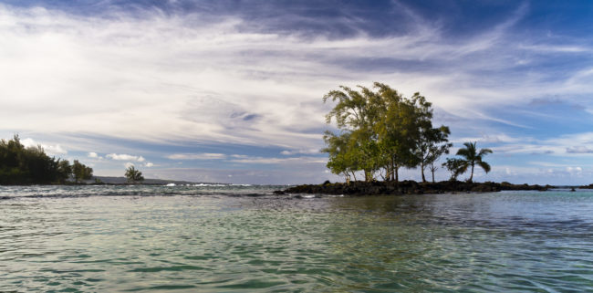 Keaukaha, United States - GPS 19.733772, -155.028418 - Canon EOS 7D + Sigma 17-50mm, F2,8 EX DC OS HSM -  - 1/60 - f/8.0 - ISO100