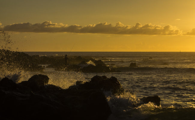 Le Barrage, Réunion - GPS -21.111353, 55.254472 - SONY DSC-RX100 + 28-100mm F1.8-4.9 - 100mm - 1/2000 - f/4.9 - ISO100
