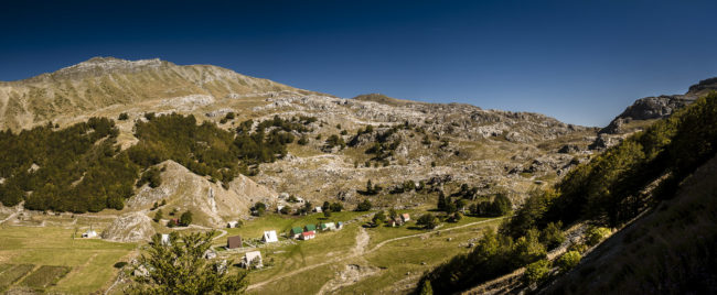 Mokro, Montenegro - GPS 42.601667, 19.569722 - Panasonic GH4 + Panasonic Lumix G Vario 12-35mm/2,8 OIS - 24mm - 1/160 - f/8.0 - ISO200
