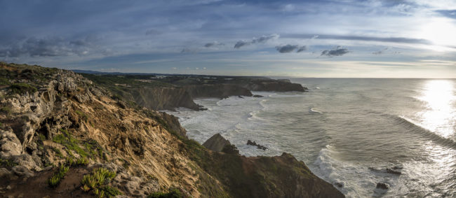 Zambujeira do Mar, Portugal - GPS 37.509722, -8.792222 - Panasonic GH4 + Panasonic Lumix G Vario 12-35mm/2,8 OIS - 24mm - 1/160 - f/8.0 - ISO200