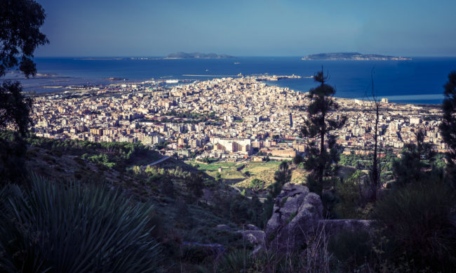 Erice Mare, Italy - GPS 38.034405, 12.563702 - Panasonic GH4 + Panasonic Lumix G Vario 12-35mm/2,8 OIS - 40mm - 1/100 - f/8.0 - ISO200