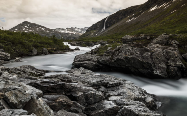 Bø, Norway - GPS 62.384487, 7.578088 - Panasonic GH4 + Panasonic Lumix G Vario 12-35mm/2,8 OIS - 24mm - 25/1 - f/20.0 - ISO100