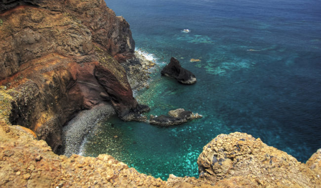 Caniçal, Portugal - GPS 32.748728, -16.710930 - Canon EOS 20D + Canon EF-S 17-85mm f/4-5.6 IS USM -  - 1/100 - f/8.0 - ISO100