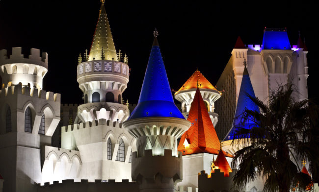 Bracken, United States - GPS 36.099203, -115.173228 - Canon EOS 7D + Sigma AF 24-70mm f/2.8 EX DG macro -  - 1/40 - f/5.6 - ISO640