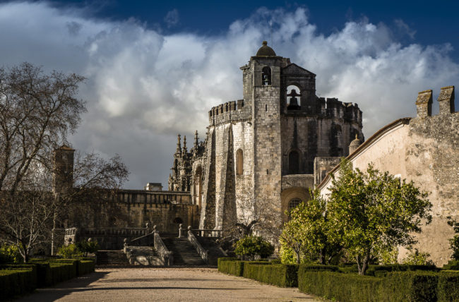 Tomar, Portugal - GPS 39.603323, -8.418140 - Panasonic GH4 + Panasonic Lumix G Vario 12-35mm/2,8 OIS - 56mm - 1/320 - f/8.0 - ISO200