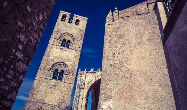 Erice, Italy - GPS 38.036713, 12.583855 - Panasonic GH4 + Panasonic Lumix G Vario 12-35mm/2,8 OIS - 24mm - 1/200 - f/8.0 - ISO200