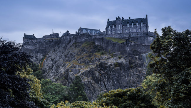 Edinburgh, United Kingdom - GPS 55.952363, -3.204805 - Panasonic Lumix DMC-GH5 + Panasonic Lumix G Vario 12-35mm/2,8 OIS - 42mm - 1/60 - f/4.5 - ISO200