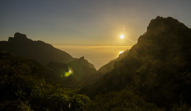 Santiago del Teide, Spain - GPS 28.300563, -16.827005 - Canon EOS 7D + Tokina AF 11-16mm f/2.8 AT-X Pro DX -  - 1/40 - f/8.0 - ISO100