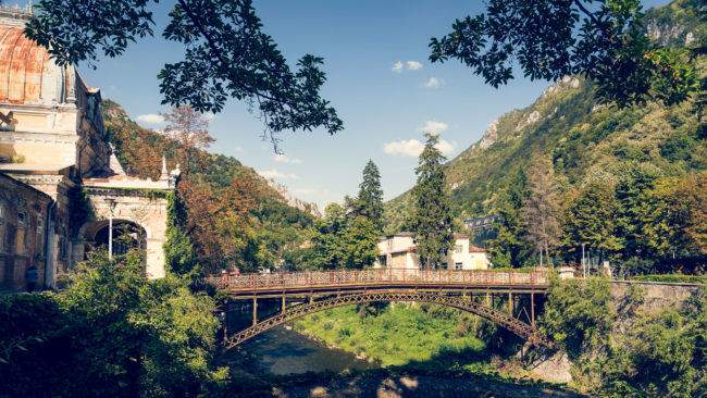 Băile Herculane, Romania - GPS 44.889627, 22.423531 - Sony A7III + SONY FE 24-105mm, F4 G OSS - 24mm - 1/80 - f/8.0 - ISO100