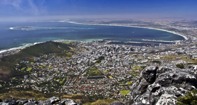 Table Mountain, South Africa - GPS -33.957922, 18.404258 - Canon EOS 20D + Canon EF-S 17-85mm f/4-5.6 IS USM -  - 0/1 - f/8.0 - ISO100
