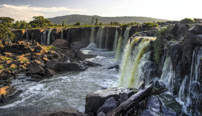 Fourteen Falls, Kenya - GPS -1.076785, 37.253393 - Canon EOS 20D + Canon EF-S 17-85mm f/4-5.6 IS USM & Canon EF 70-300mm f/4-5.6 IS USM -  - 0/1 - f/8.0 - ISO100