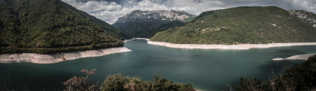 Plužine, Montenegro - GPS 43.152222, 18.825555 - Panasonic GH4 + Panasonic Lumix G Vario 12-35mm/2,8 OIS - 24mm - 1/125 - f/8.0 - ISO200