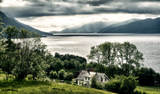 Rød, Norway - GPS 62.770867, 7.944918 - Panasonic GH4 + Panasonic Lumix G Vario 12-35mm/2,8 OIS -  - 0/1 - f/8.0 - ISO100