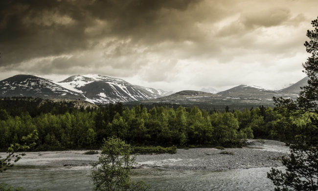 Atnbrua, Norway - GPS 61.880660, 10.184942 - Panasonic GH4 + Panasonic Lumix G Vario 12-35mm/2,8 OIS - 26mm - 1/40 - f/8.0 - ISO100