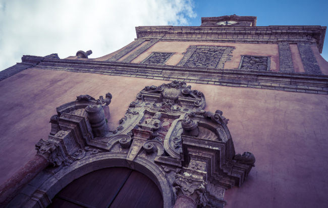 Erice, Italy - GPS 38.037403, 12.585840 - Panasonic GH4 + Panasonic Lumix G Vario 12-35mm/2,8 OIS - 24mm - 1/100 - f/8.0 - ISO200