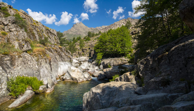 Albertacce, France - GPS 42.319628, 8.976078 - Panasonic GH4 + Panasonic Lumix G Vario 12-35mm/2,8 OIS - 24mm - 1/100 - f/8.0 - ISO200