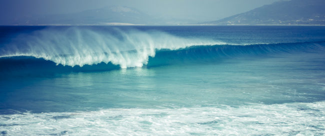 WAVES - TRAVEL photography by Thorsten Kuttig