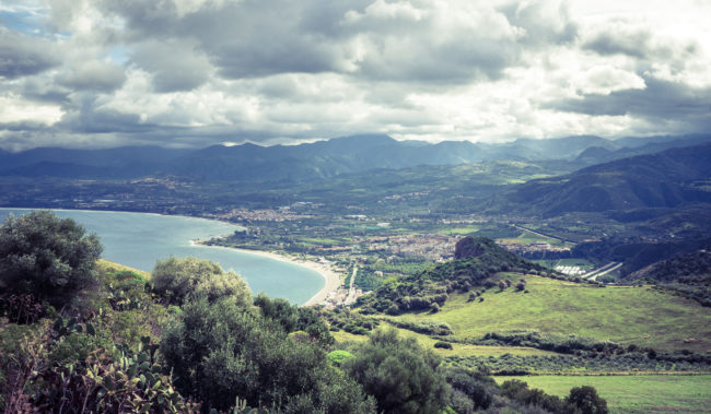 Locanda, Italy - GPS 38.139258, 15.044725 - Panasonic GH4 + Panasonic Lumix G Vario 12-35mm/2,8 OIS - 34mm - 1/160 - f/8.0 - ISO200
