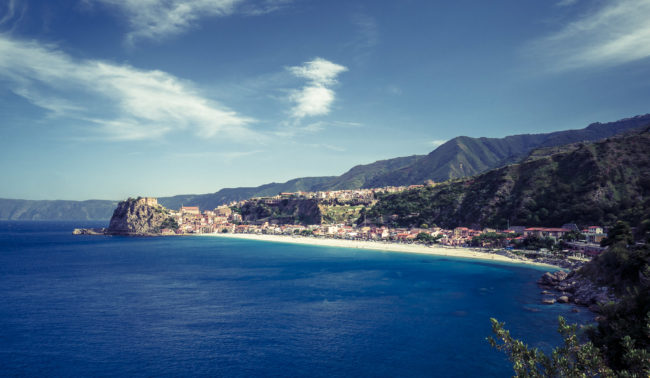 Scilla, Italy - GPS 38.251143, 15.705552 - Panasonic GH4 + Panasonic Lumix G Vario 12-35mm/2,8 OIS - 24mm - 1/125 - f/8.0 - ISO200