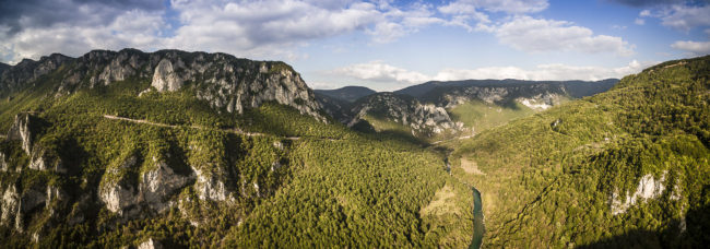Lijećevina, Montenegro - GPS 43.351945, 18.891112 - DJI Phantom 3 Pro + Phantom 3 FC300X - 20mm - 1/50 - f/2.8 - ISO100